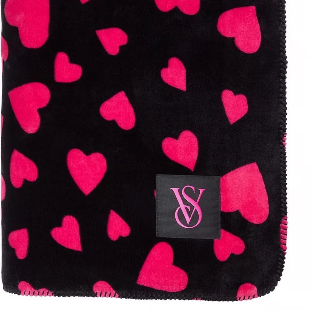 Heart plush blanket
